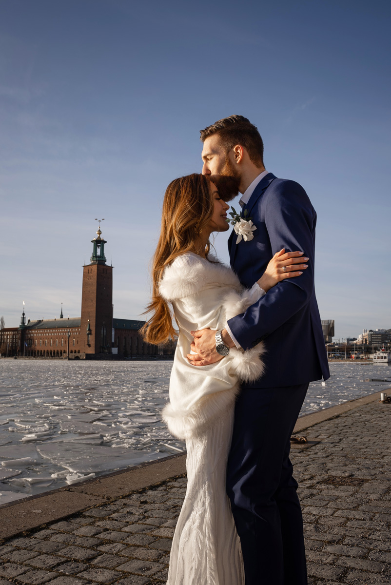 Eric & Asli, Bröllop i Stadshuset